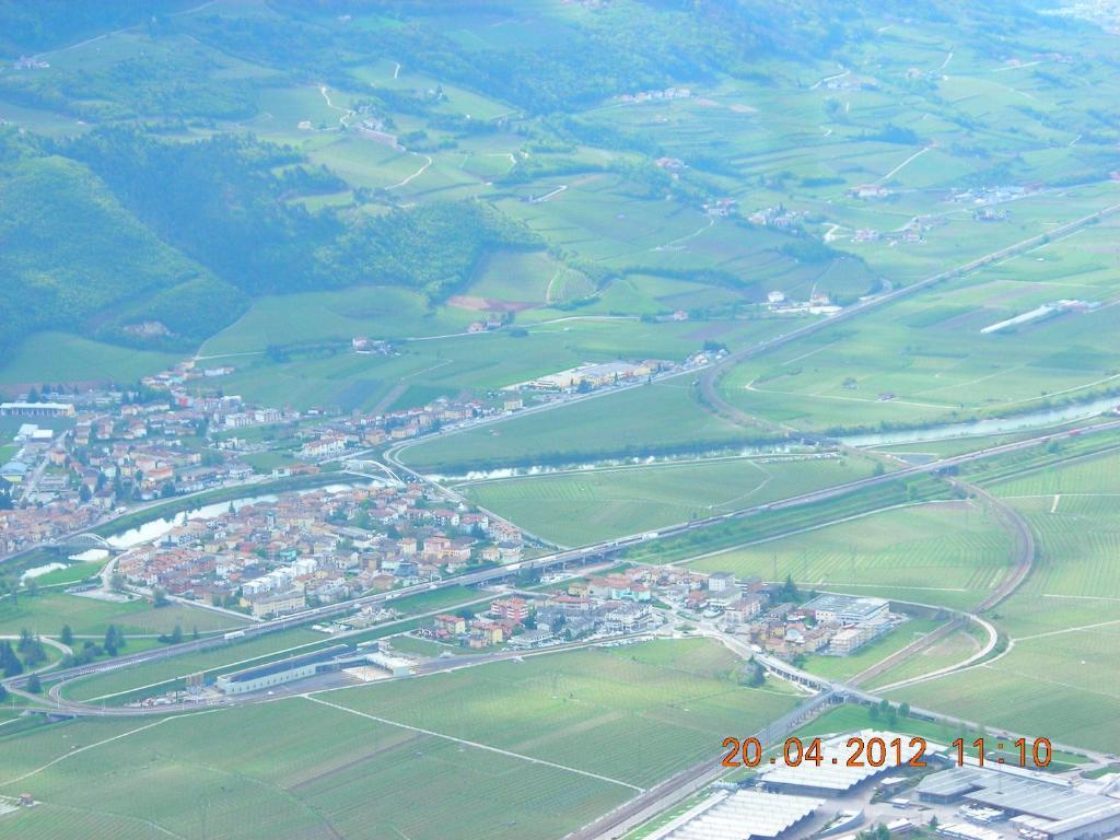 Hotel Garni La Vigna - Adult Friendly San Michele allʼAdige المظهر الخارجي الصورة