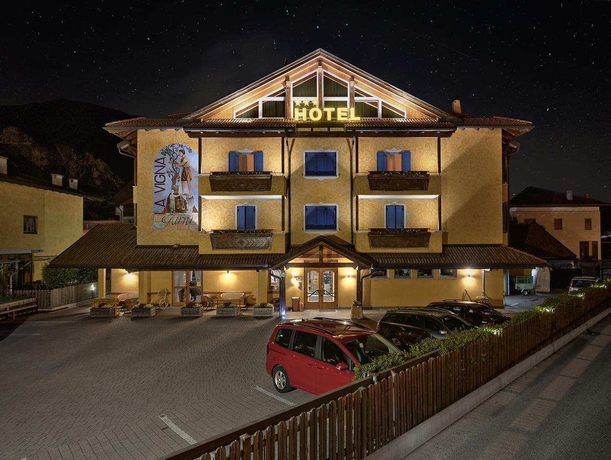 Hotel Garni La Vigna - Adult Friendly San Michele allʼAdige المظهر الخارجي الصورة